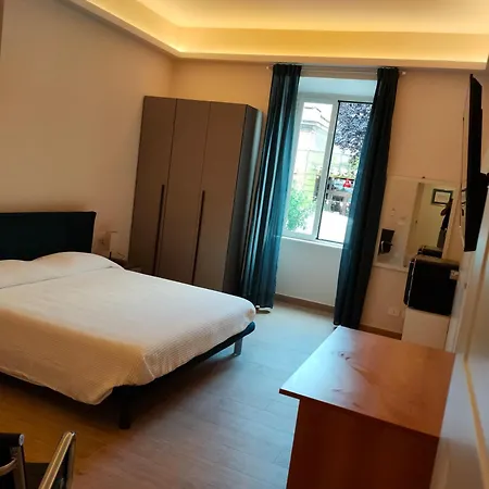 Pensión Igg Vatican 4*