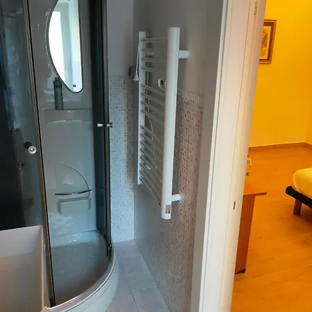 Πανσιόν Igg Vatican 4*