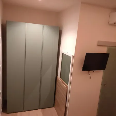 Πανσιόν Igg Vatican 4*